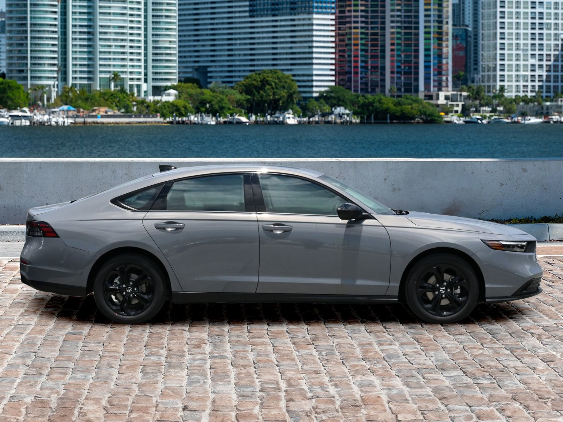 New 2025 Honda Accord SE image 4