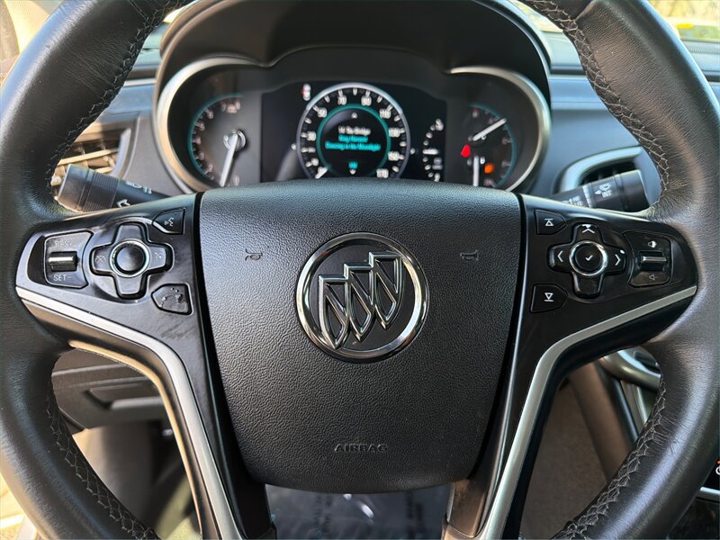 Used 2016 Buick LaCrosse Leather FWD image 16
