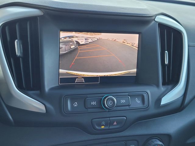 Used 2024 GMC Terrain SLE image 10