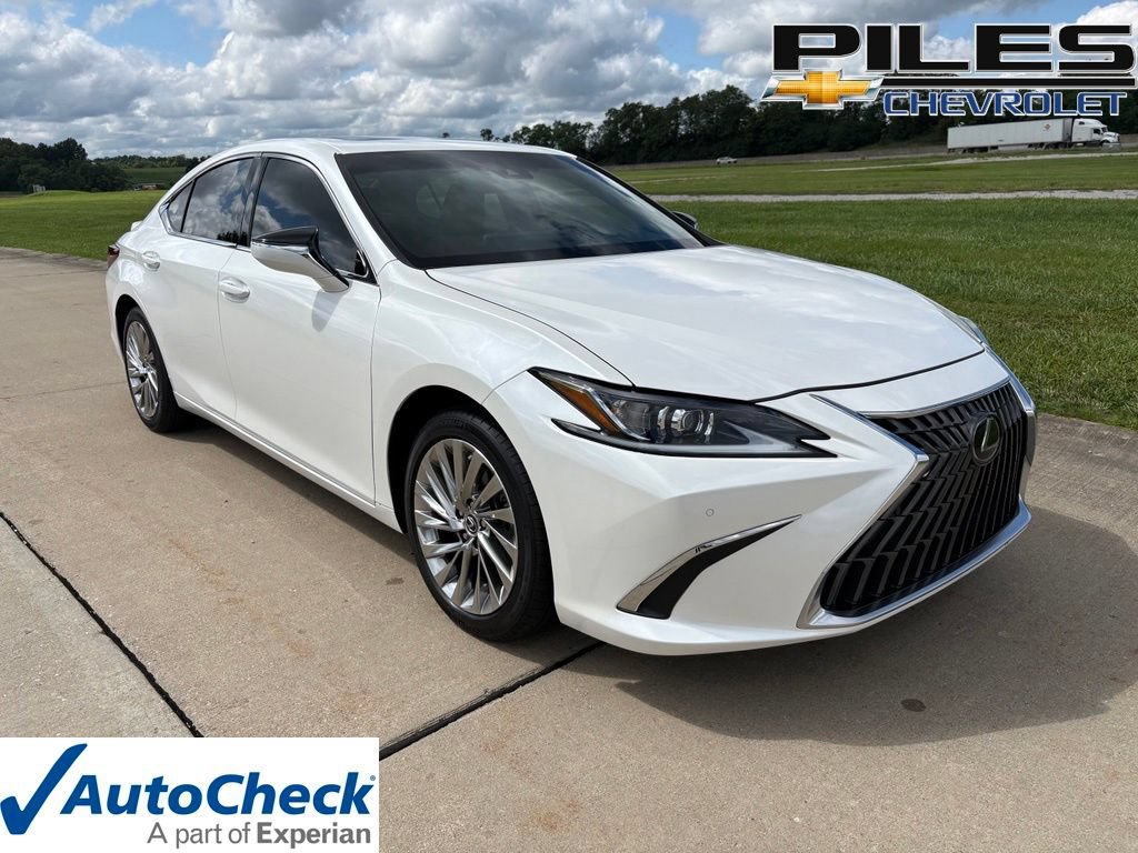 Used 2024 Lexus ES 300h w/ Premium Package FWD image 1
