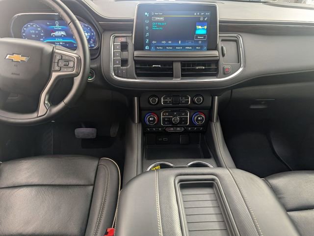Used 2024 Chevrolet Tahoe Premier AWD/4WD image 25