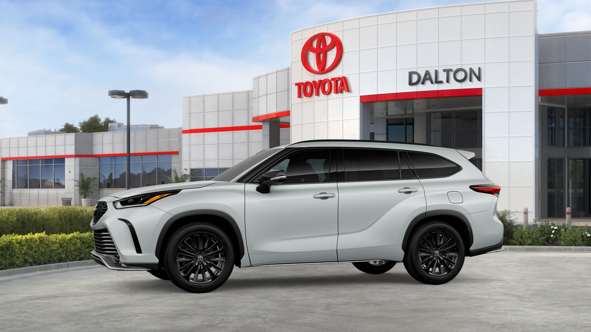 New 2026 Toyota Highlander XSE AWD/4WD image 3