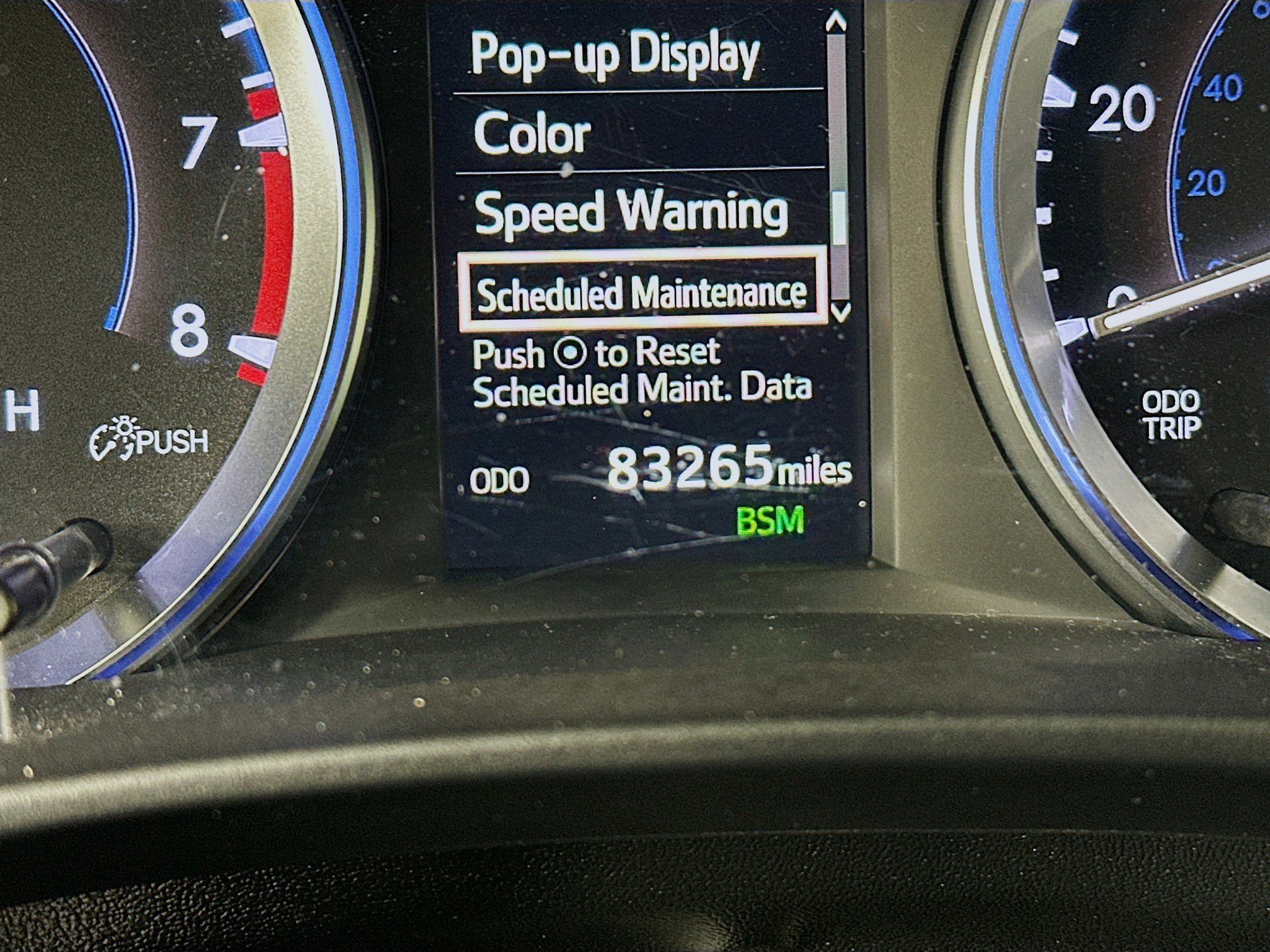 Used 2017 Toyota Highlander XLE AWD/4WD image 19