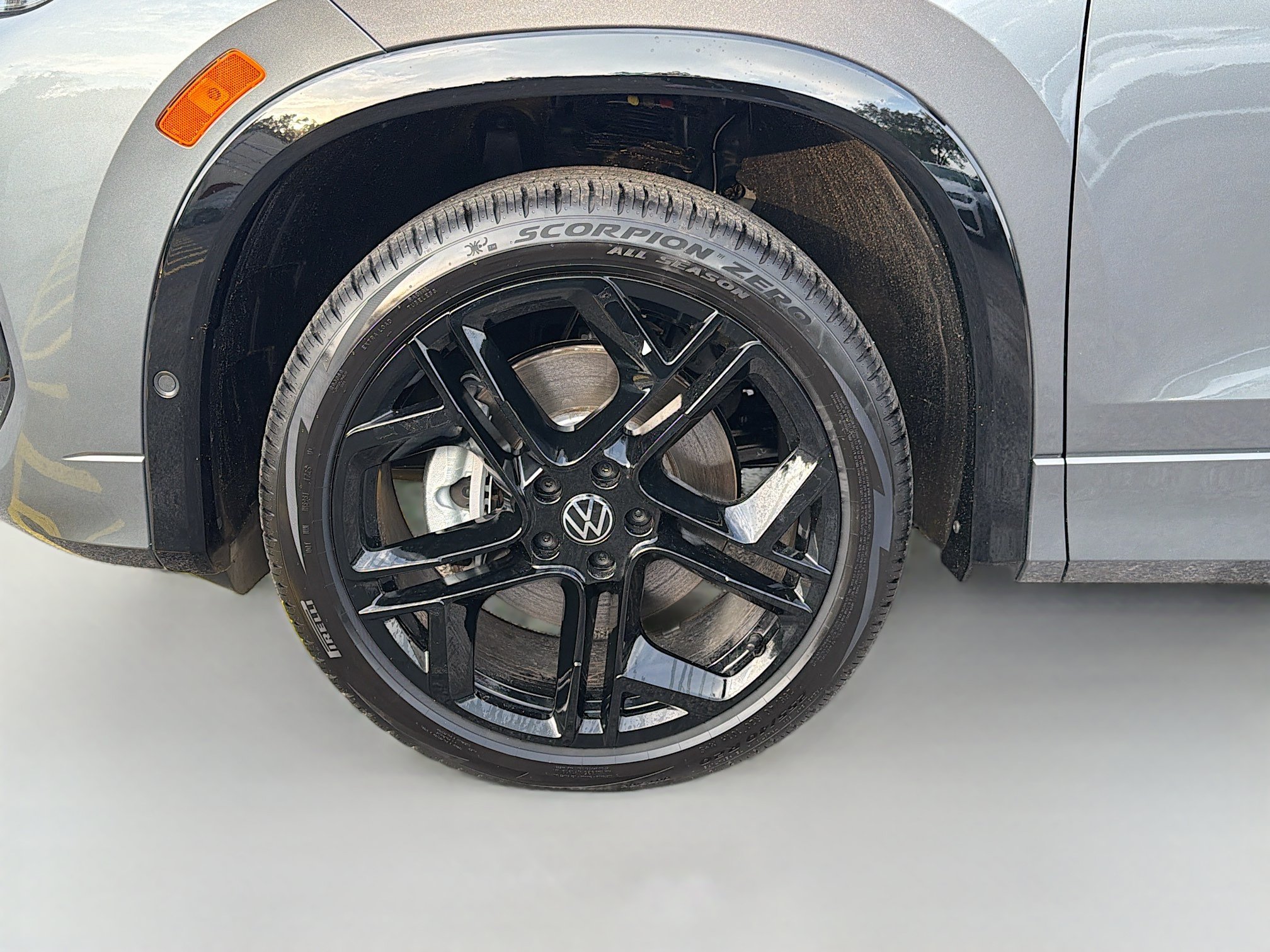 New 2026 Volkswagen Tiguan SE R-Line AWD/4WD image 42