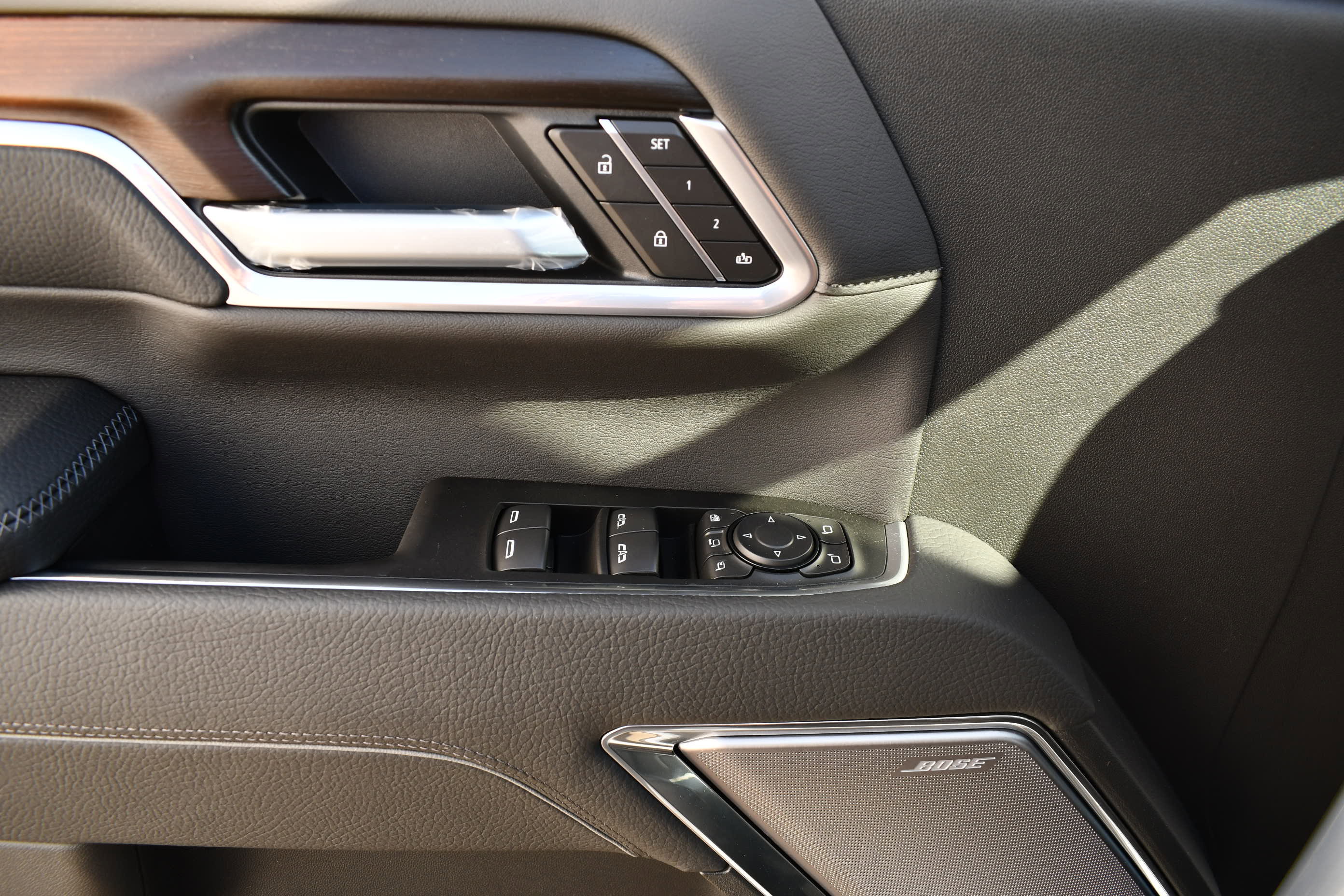 New 2026 GMC Sierra 2500 Denali w/ Denali Reserve Package image 15