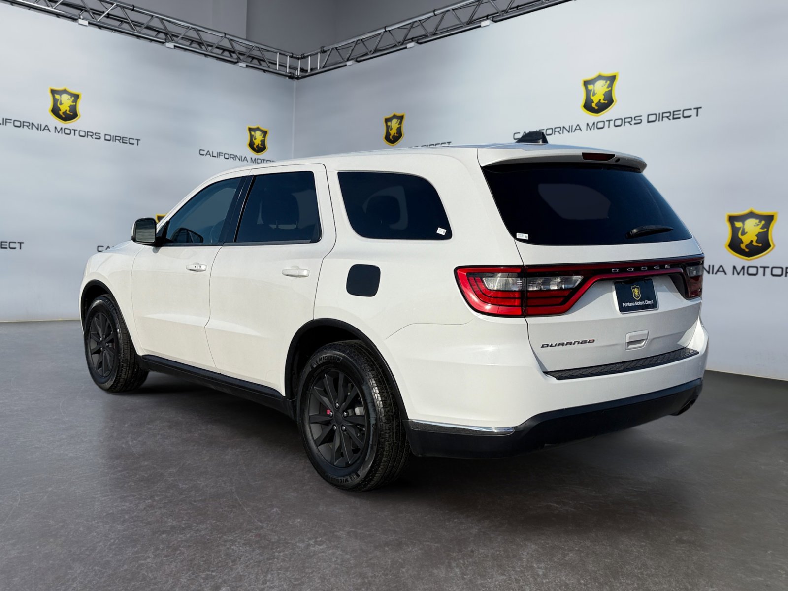 Used 2019 Dodge Durango SXT w/ 3rd Row Seating Group image 3