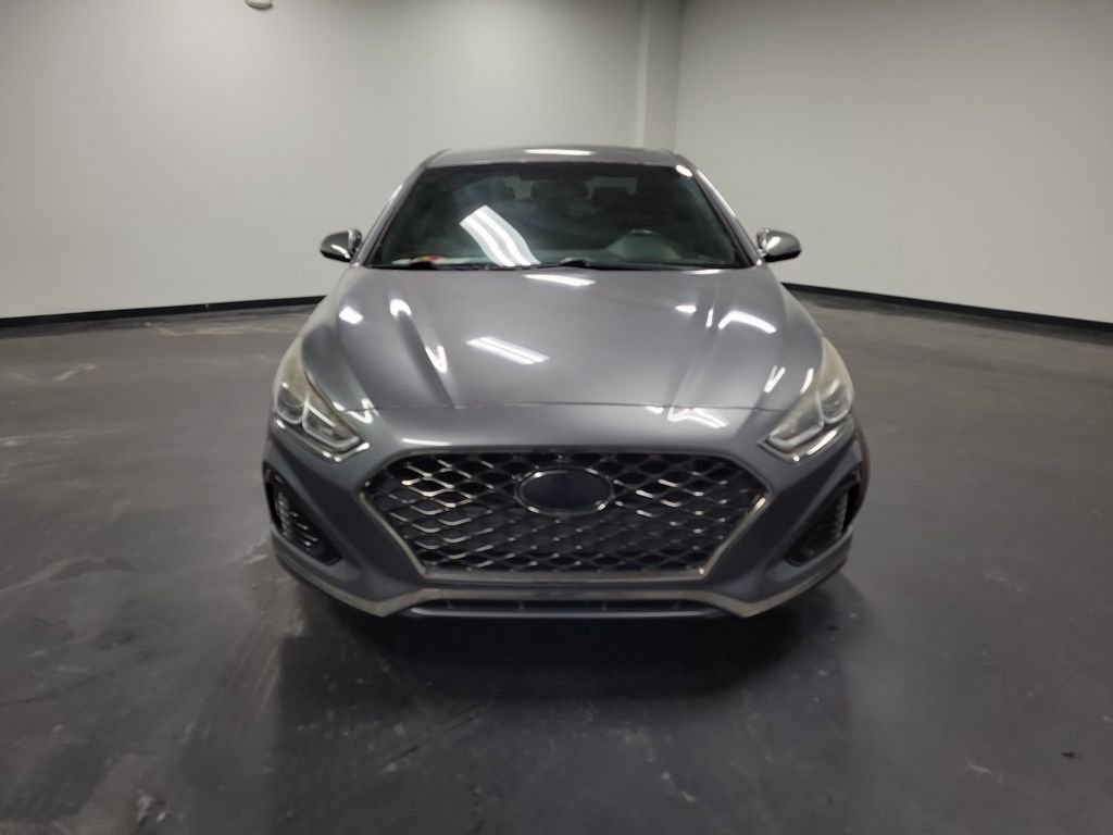 Used 2018 Hyundai Sonata Sport image 2