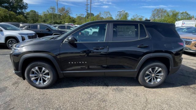 New 2027 Chevrolet Equinox LT w/ Convenience Package II AWD/4WD image 7