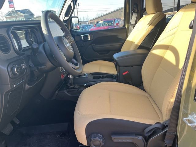 Used 2025 Jeep Wrangler Willys 4xe image 10