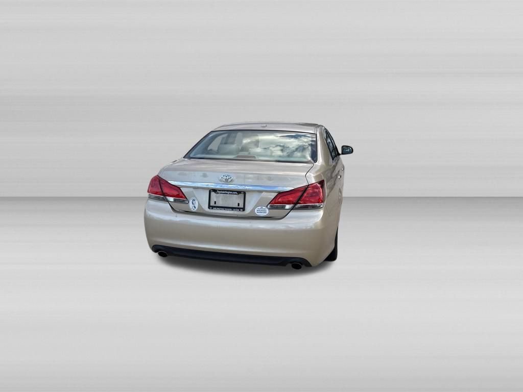 Used 2011 Toyota Avalon Limited FWD image 6
