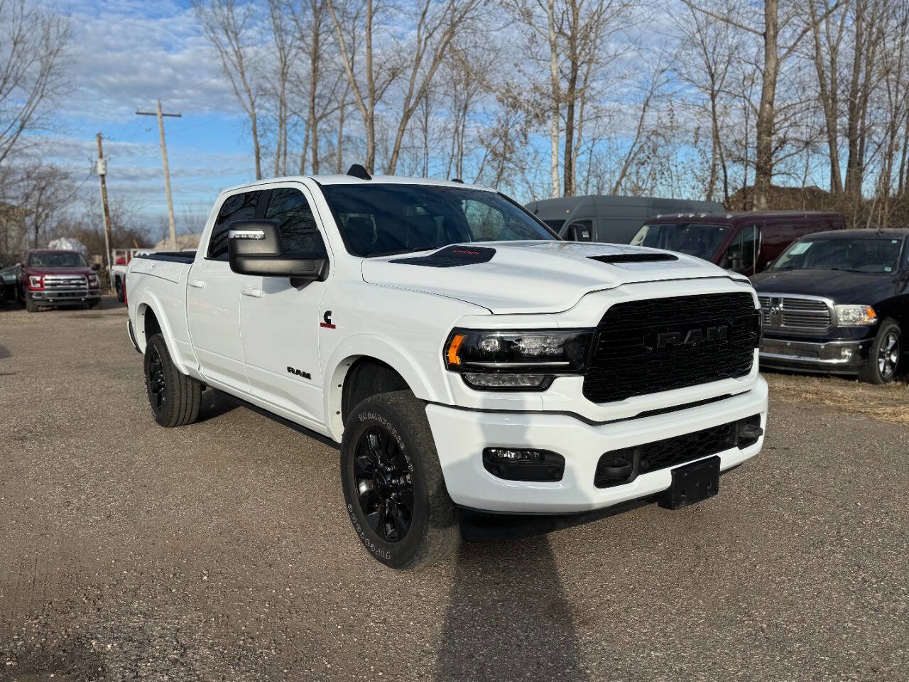 Used 2024 RAM 2500 Limited AWD/4WD image 1