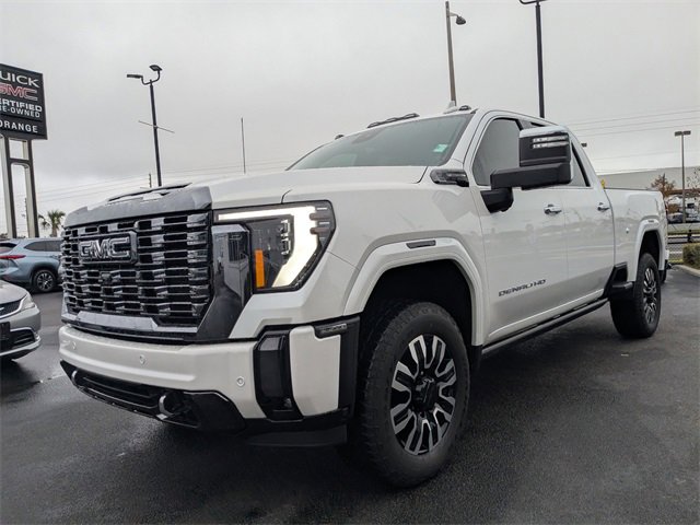 Used 2024 GMC Sierra 3500 Denali Ultimate image 8