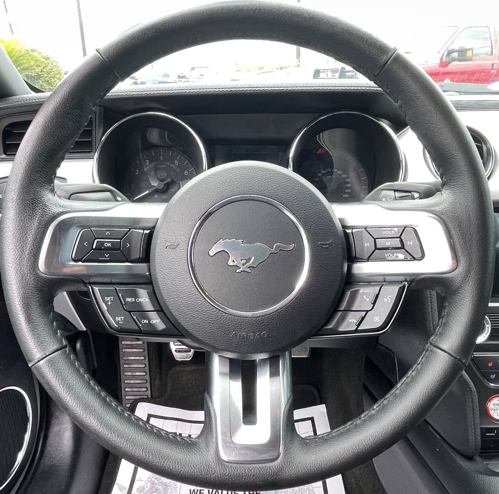 Used 2016 Ford Mustang GT Premium w/ Black Accent Package RWD image 15