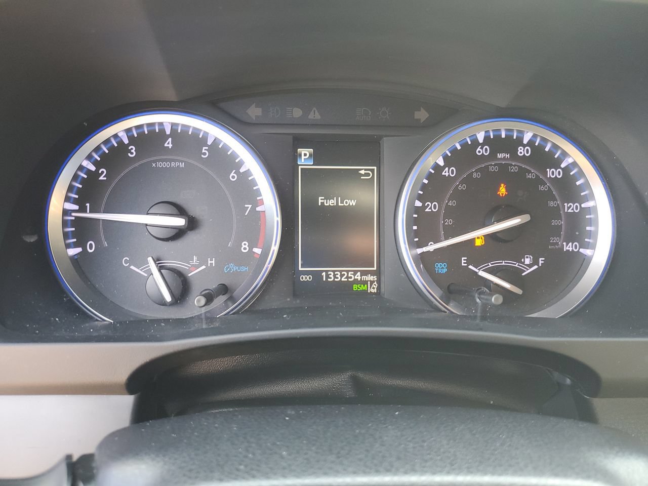 Used 2019 Toyota Highlander SE FWD image 20