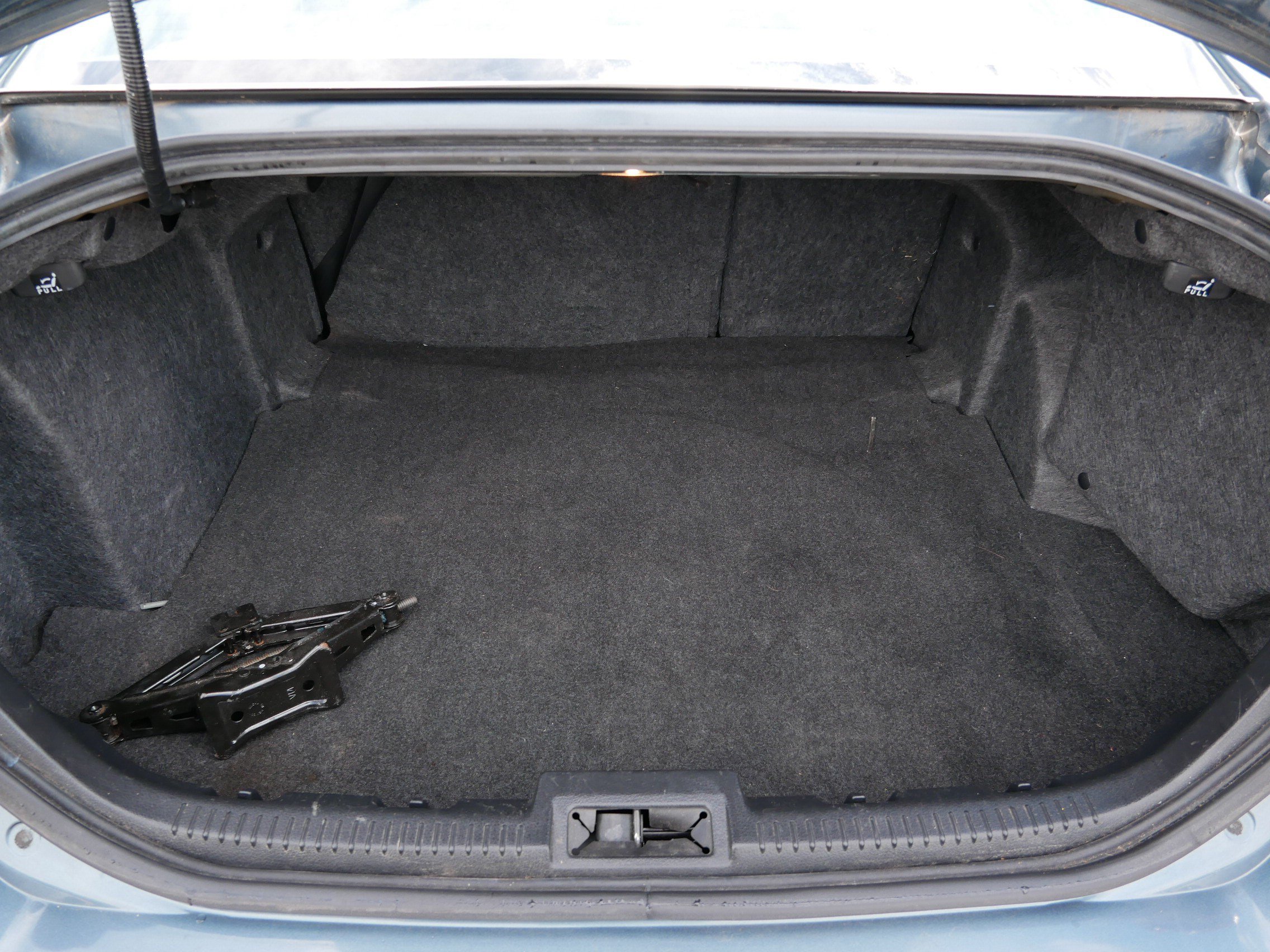 Used 2012 Ford Fusion SEL FWD image 17