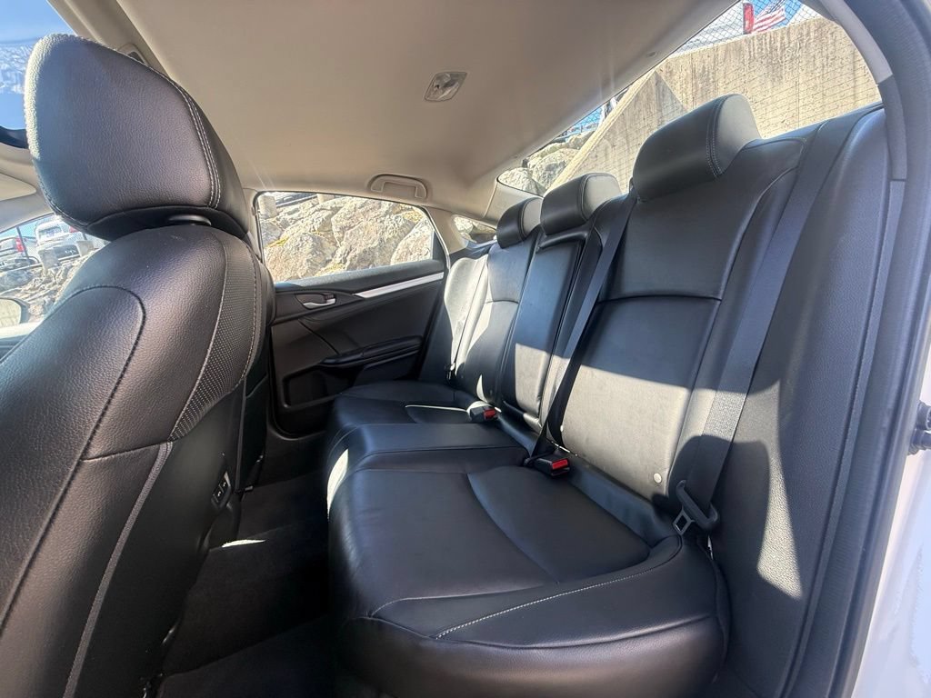 Used 2020 Honda Civic Touring image 24