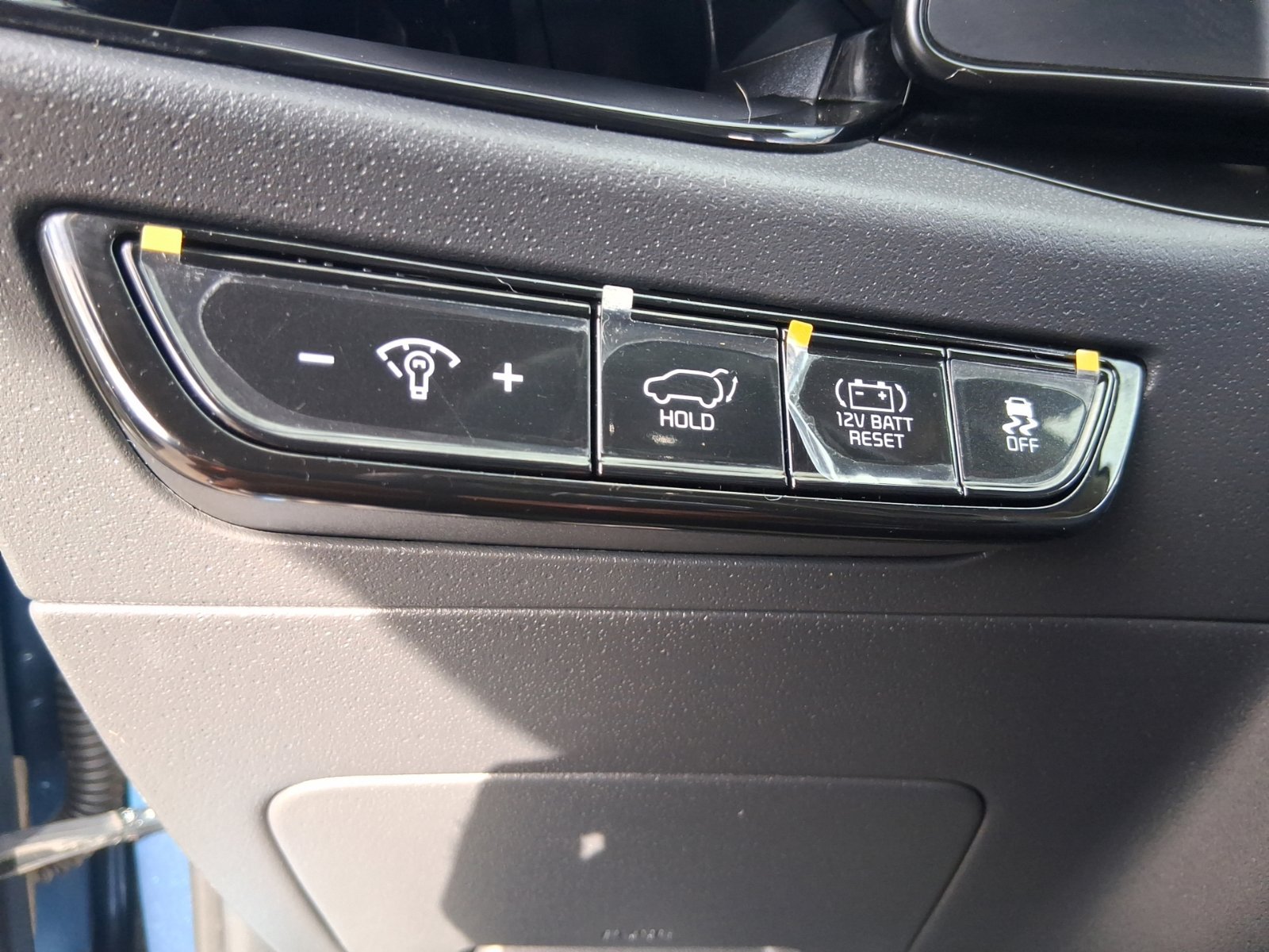 Used 2024 Kia Niro SX Touring FWD image 24