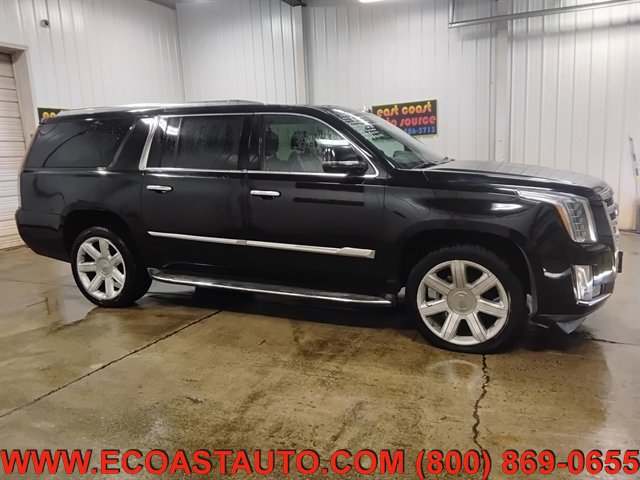 Used 2015 Cadillac Escalade ESV Luxury image 2