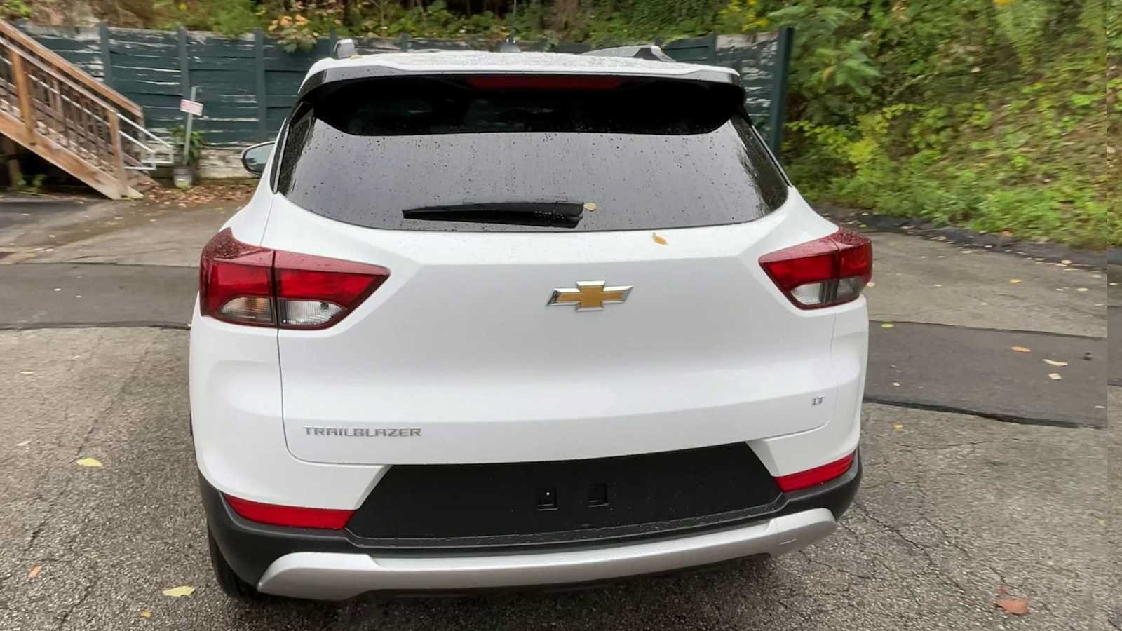 Certified 2023 Chevrolet TrailBlazer LT w/ Convenience Package FWD image 7