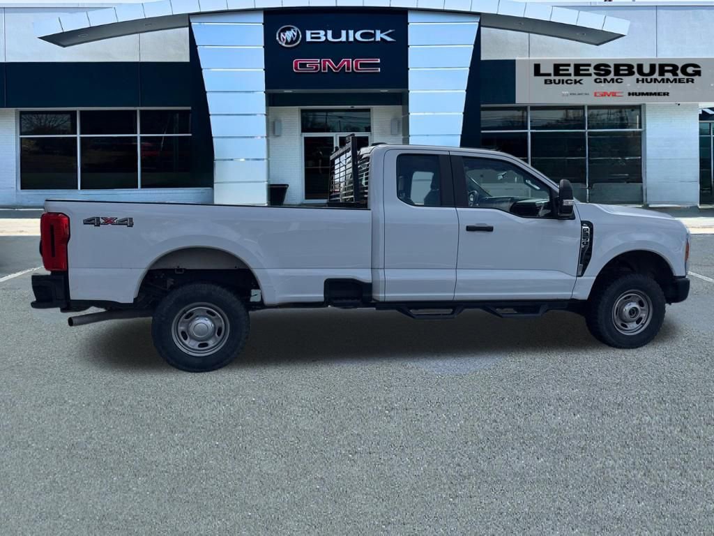 Used 2023 Ford F350 XL AWD/4WD image 8