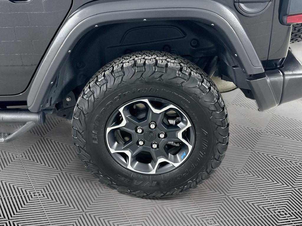 Used 2023 Jeep Wrangler Unlimited Rubicon 4xe w/ Cold Weather Group AWD/4WD image 26