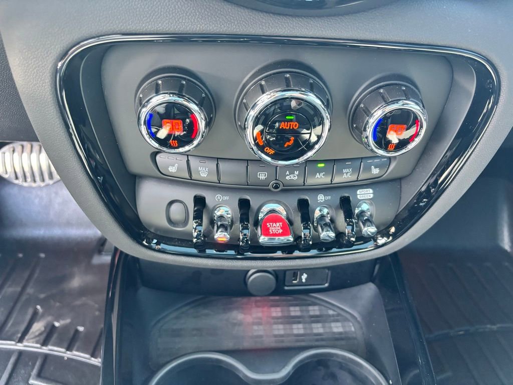 Used 2024 MINI Cooper Clubman John Cooper Works AWD/4WD image 14