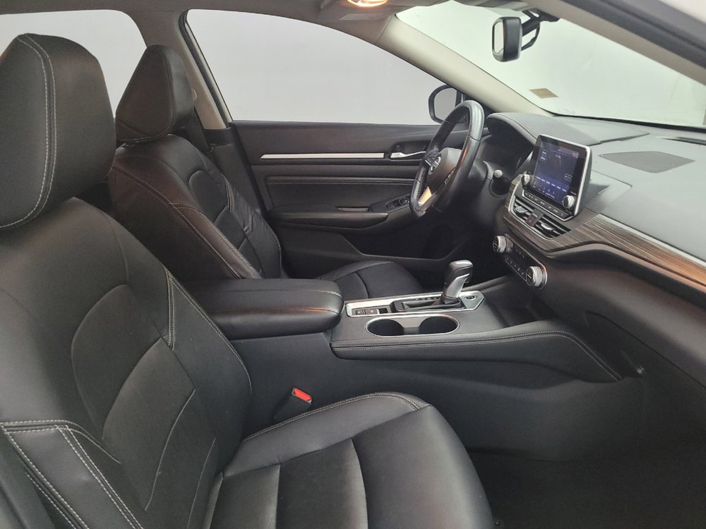 Used 2019 Nissan Altima 2.5 SL FWD image 21