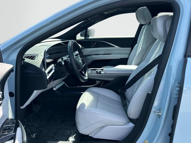 Used 2024 Cadillac Lyriq Luxury w/ LPO, Floor Liner Package AWD/4WD image 16