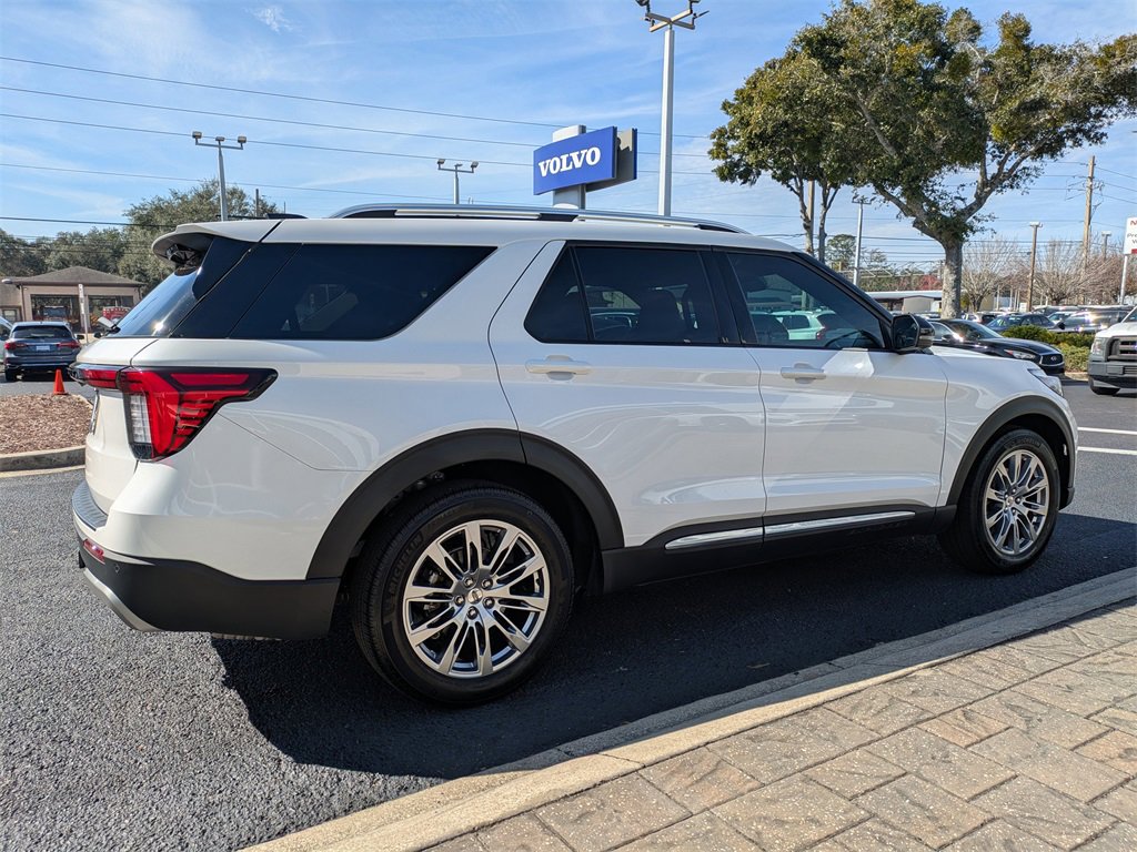 Used 2025 Ford Explorer Platinum image 6