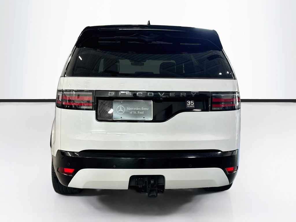 Used 2025 Land Rover Discovery Dynamic SE AWD/4WD image 6
