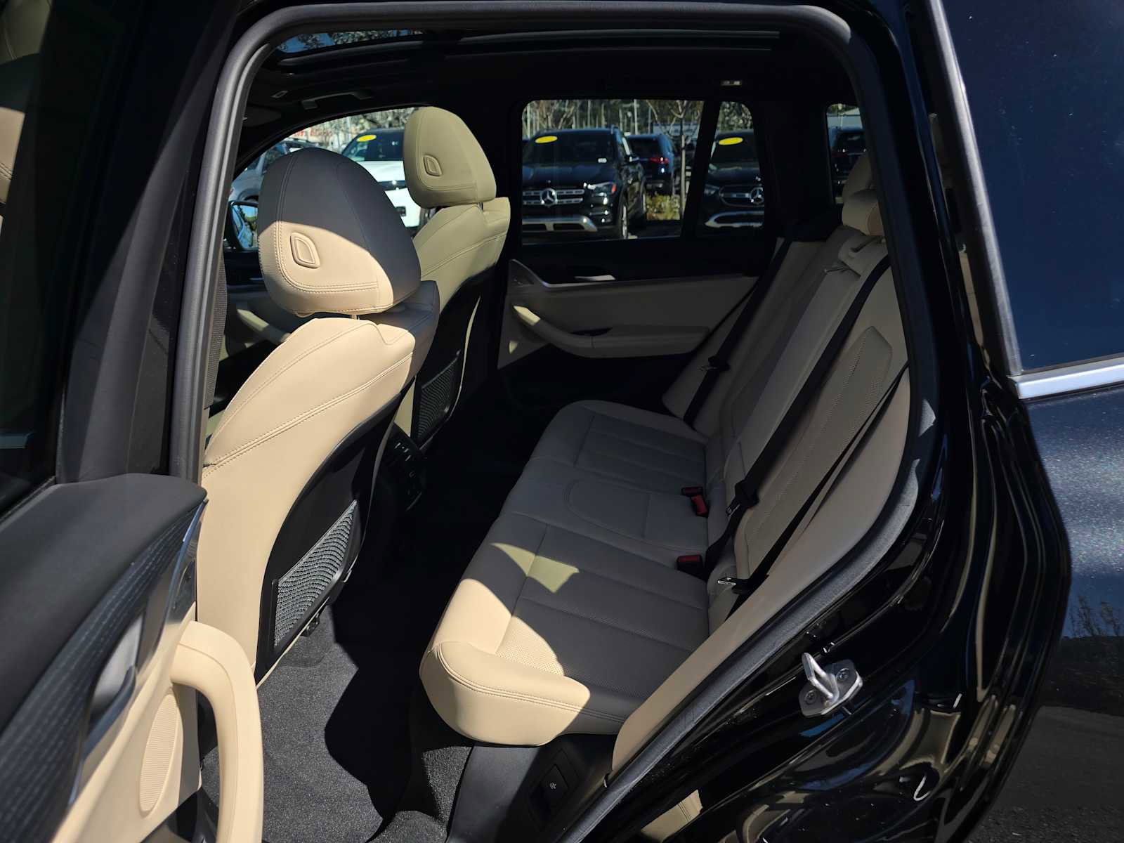 Used 2023 BMW X3 xDrive30i w/ Premium Package image 18