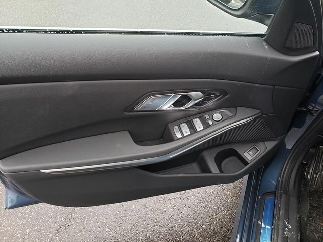 New 2026 BMW 330i xDrive Sedan w/ Premium Package image 10