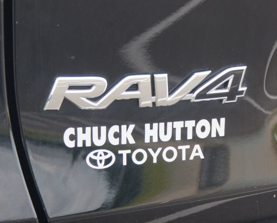 Used 2025 Toyota RAV4 XLE w/ Weather Package AWD/4WD image 18