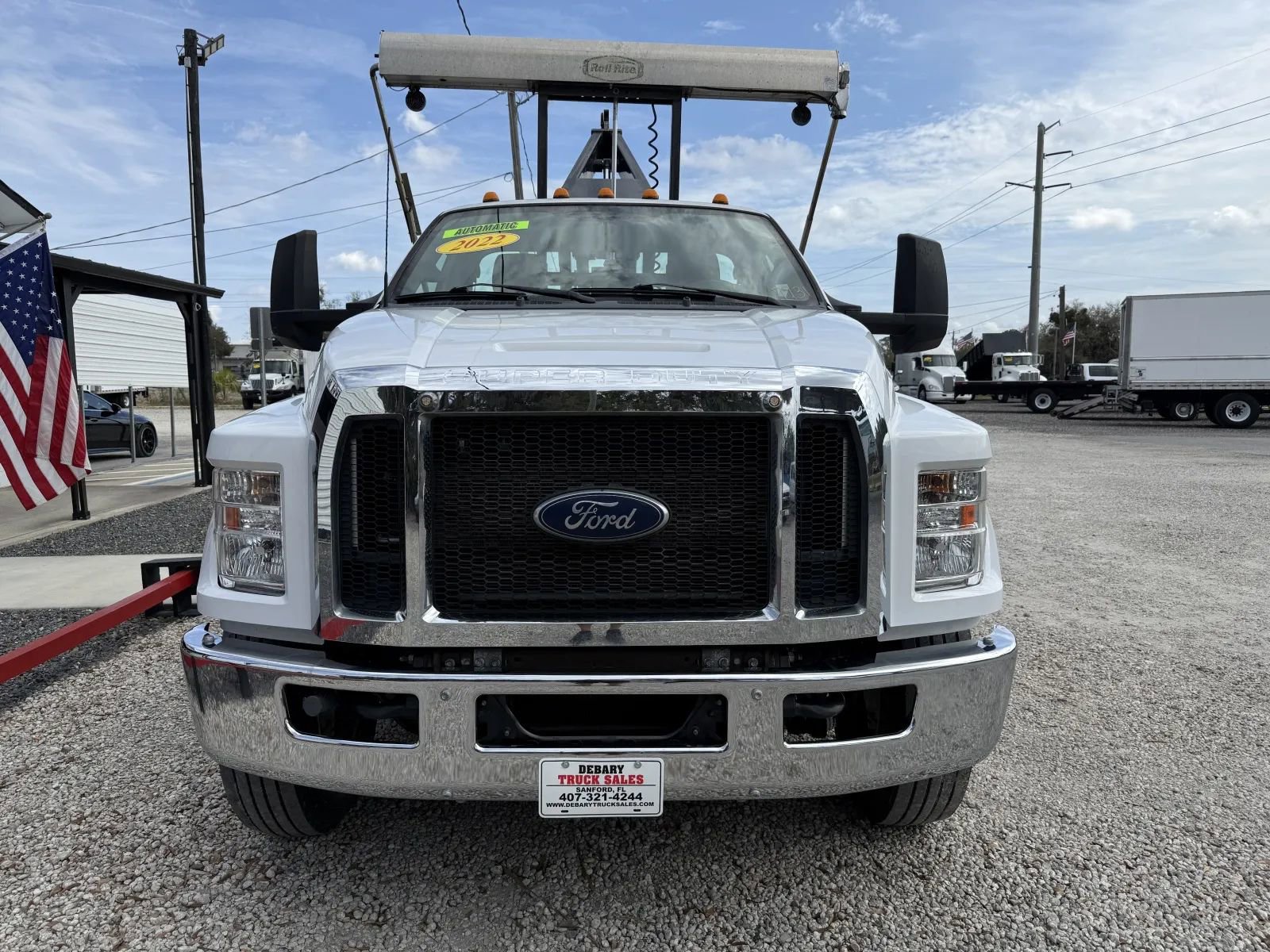 Used 2022 Ford F750 2WD Regular Cab Super Duty image 2