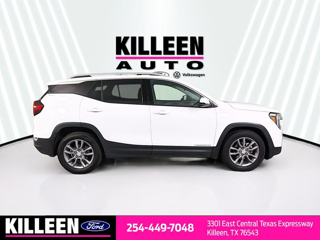 Used 2024 GMC Terrain SLT image 9