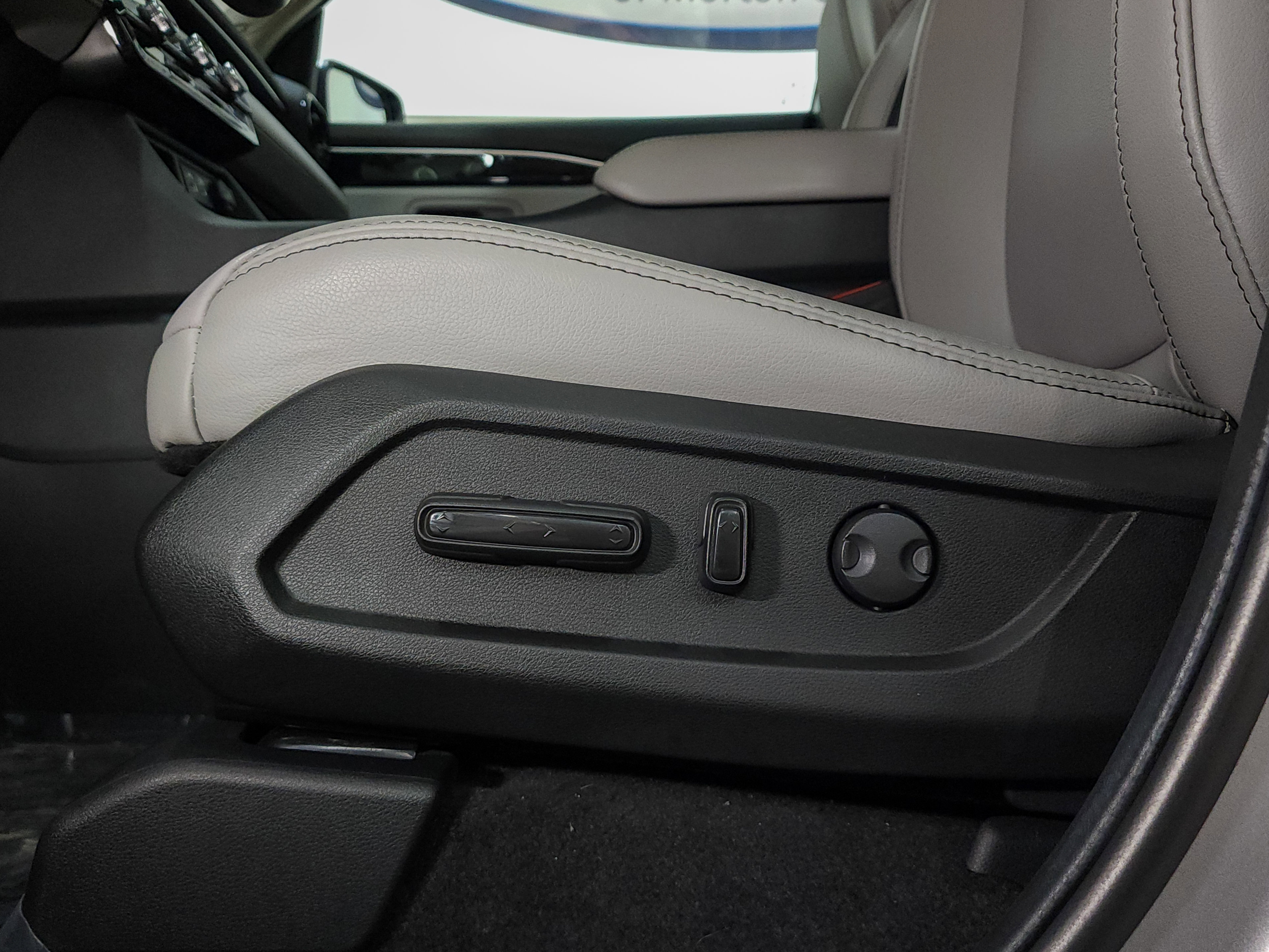 Used 2024 Honda Pilot Touring image 47