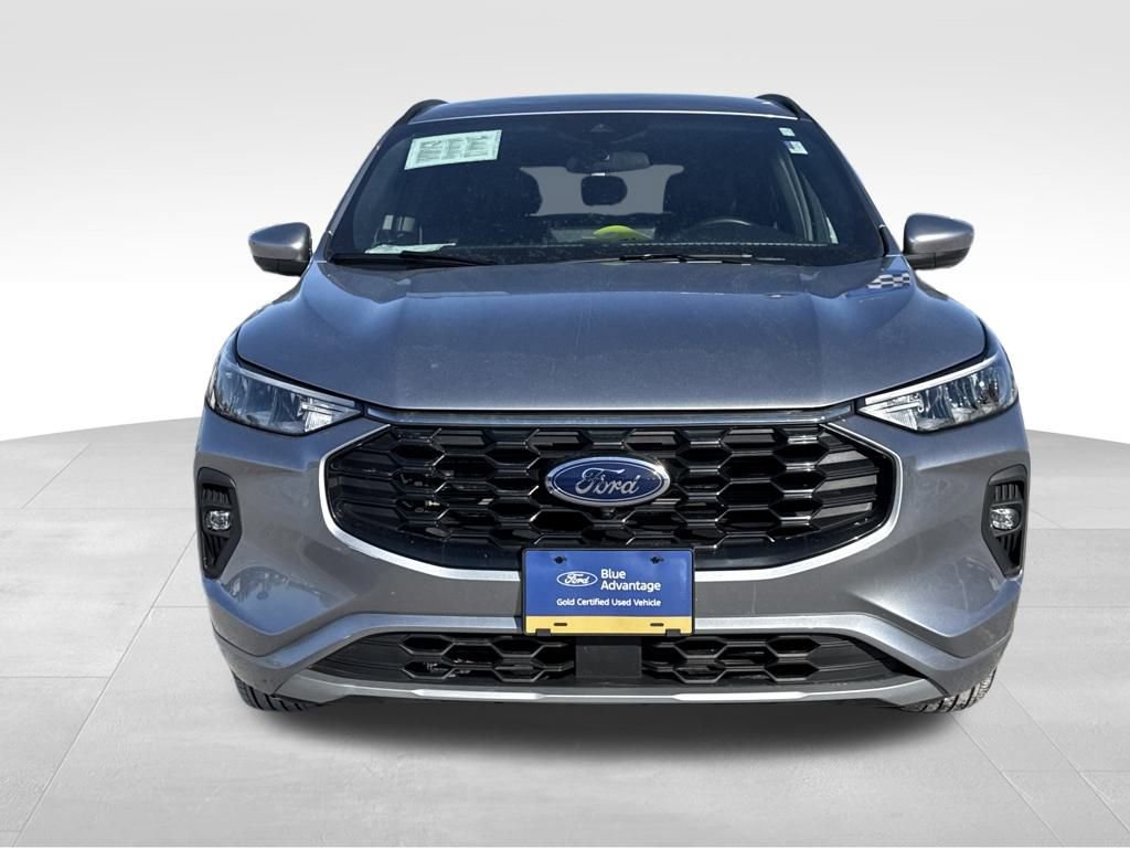 Certified 2023 Ford Escape ST-Line Select w/ Tech Pack #2 image 4