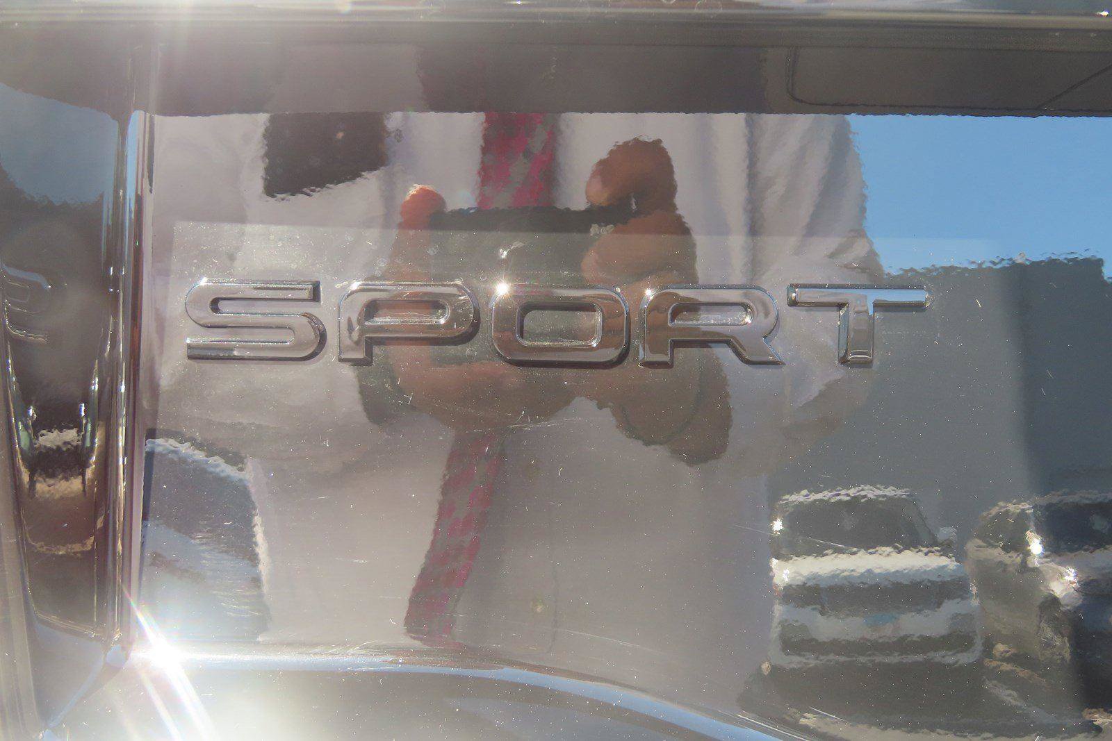Used 2023 Land Rover Discovery Sport SE R-Dynamic AWD/4WD image 39