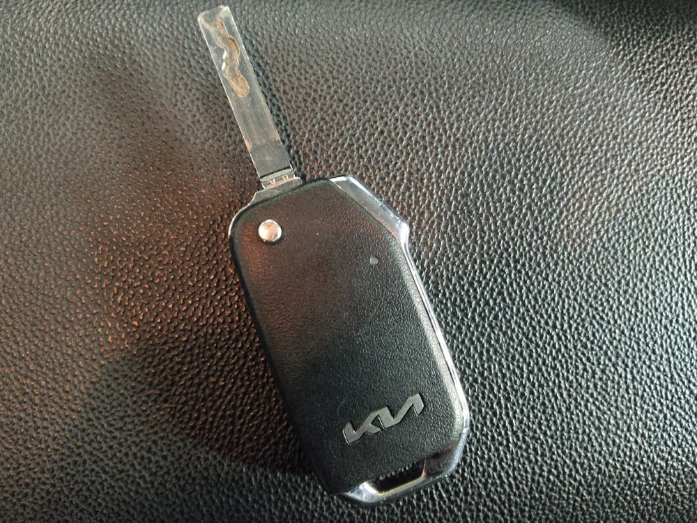 Used 2024 Kia Forte LXS image 32