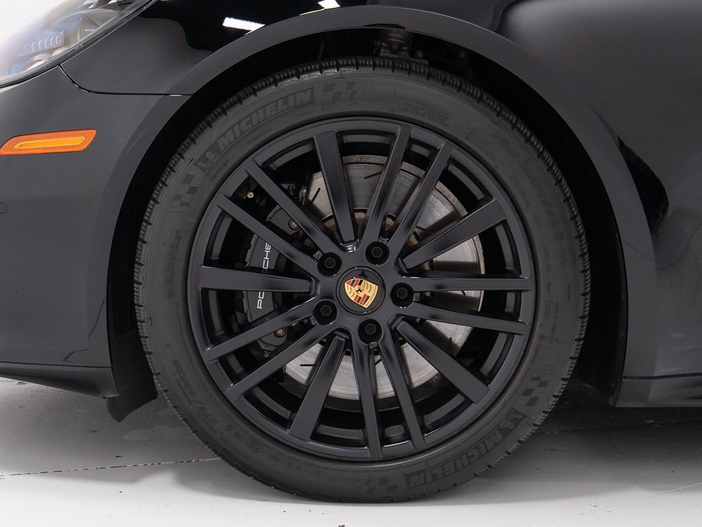 Used 2023 Porsche Panamera GTS AWD/4WD image 41
