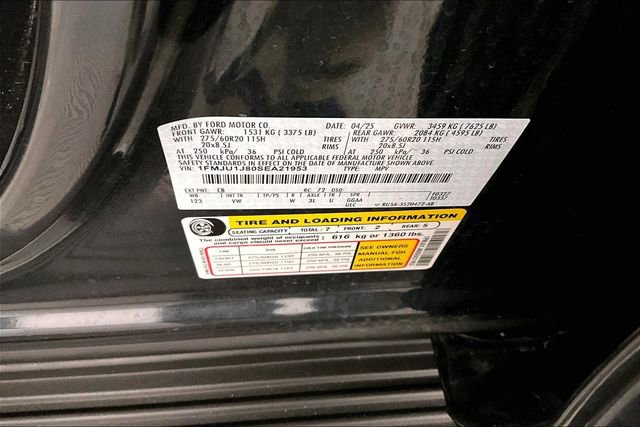 Used 2025 Ford Expedition Active image 43