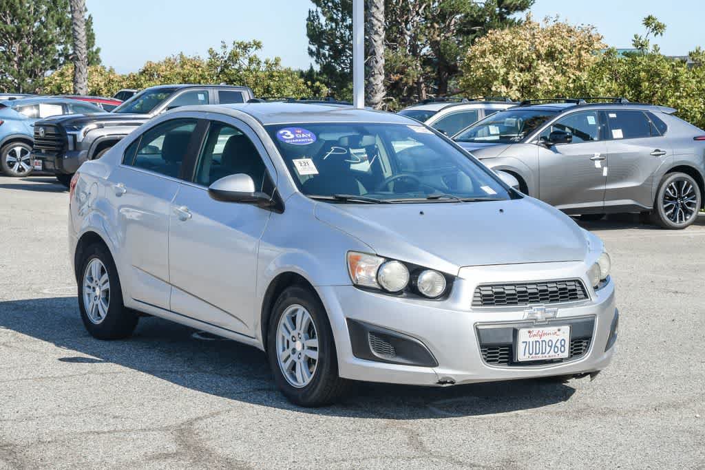 Used 2016 Chevrolet Sonic LT FWD image 3