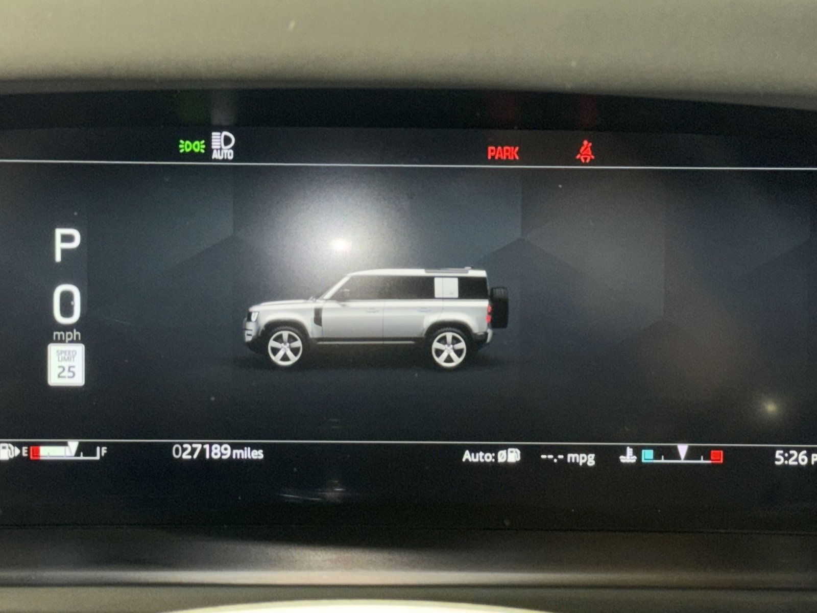 Used 2025 Land Rover Defender 110 S image 17