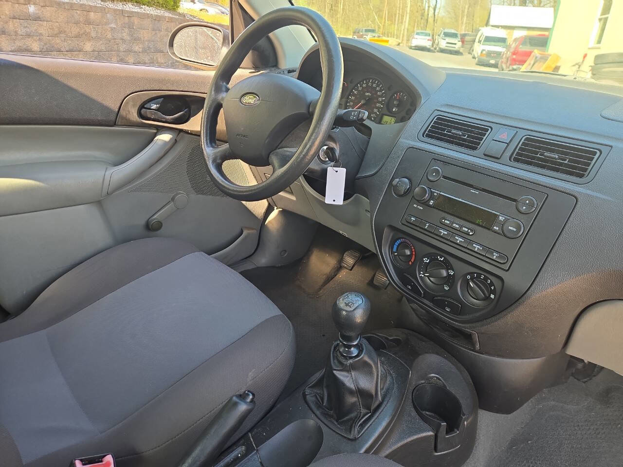 Used 2006 Ford Focus S FWD image 21