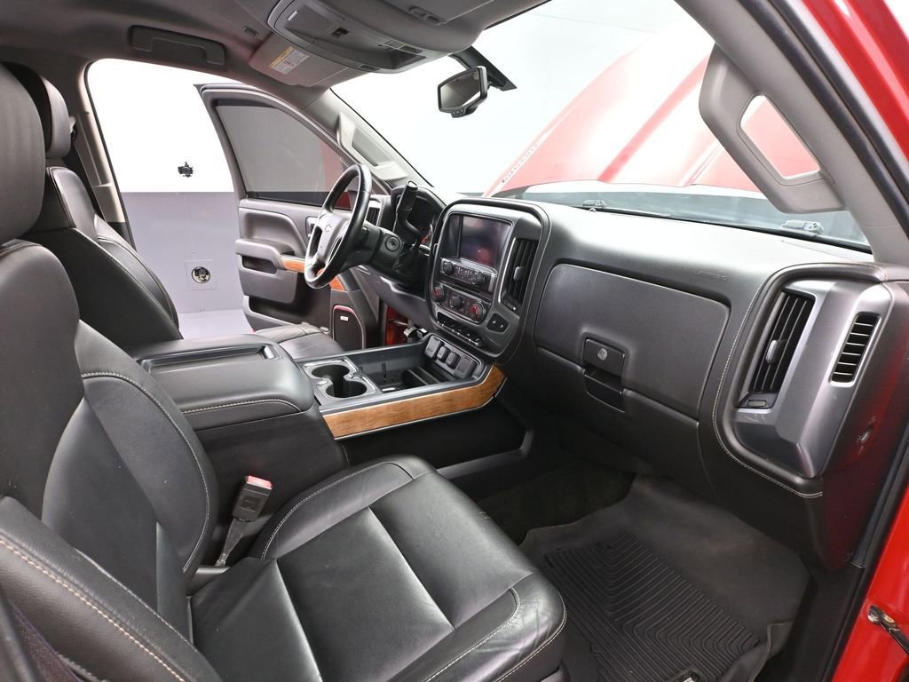 Used 2015 Chevrolet Silverado 2500 LTZ w/ LTZ Plus Package image 53