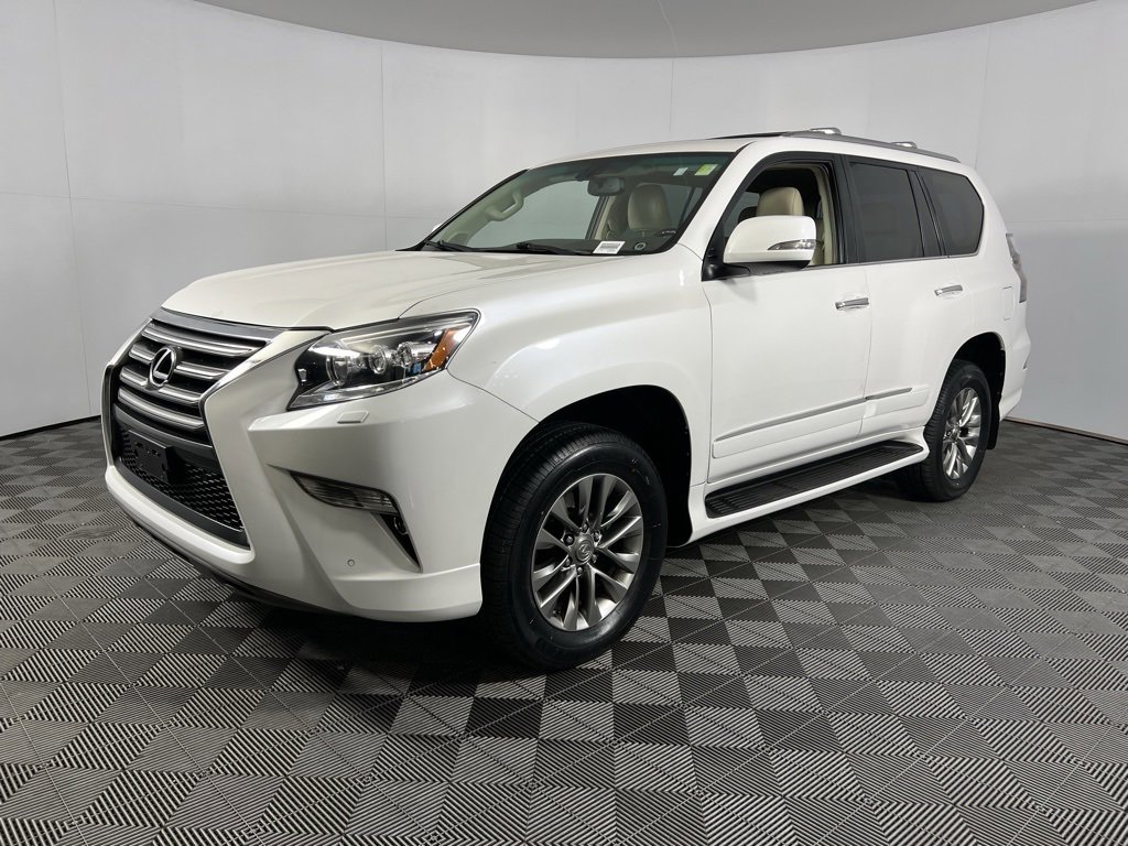Used 2016 Lexus GX 460 Luxury image 3
