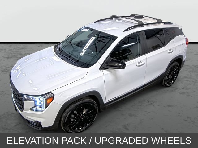 Used 2024 GMC Terrain SLE w/ Elevation Edition FWD image 7