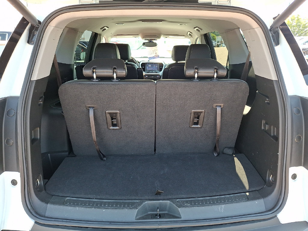 Used 2023 GMC Acadia SLT AWD/4WD image 27