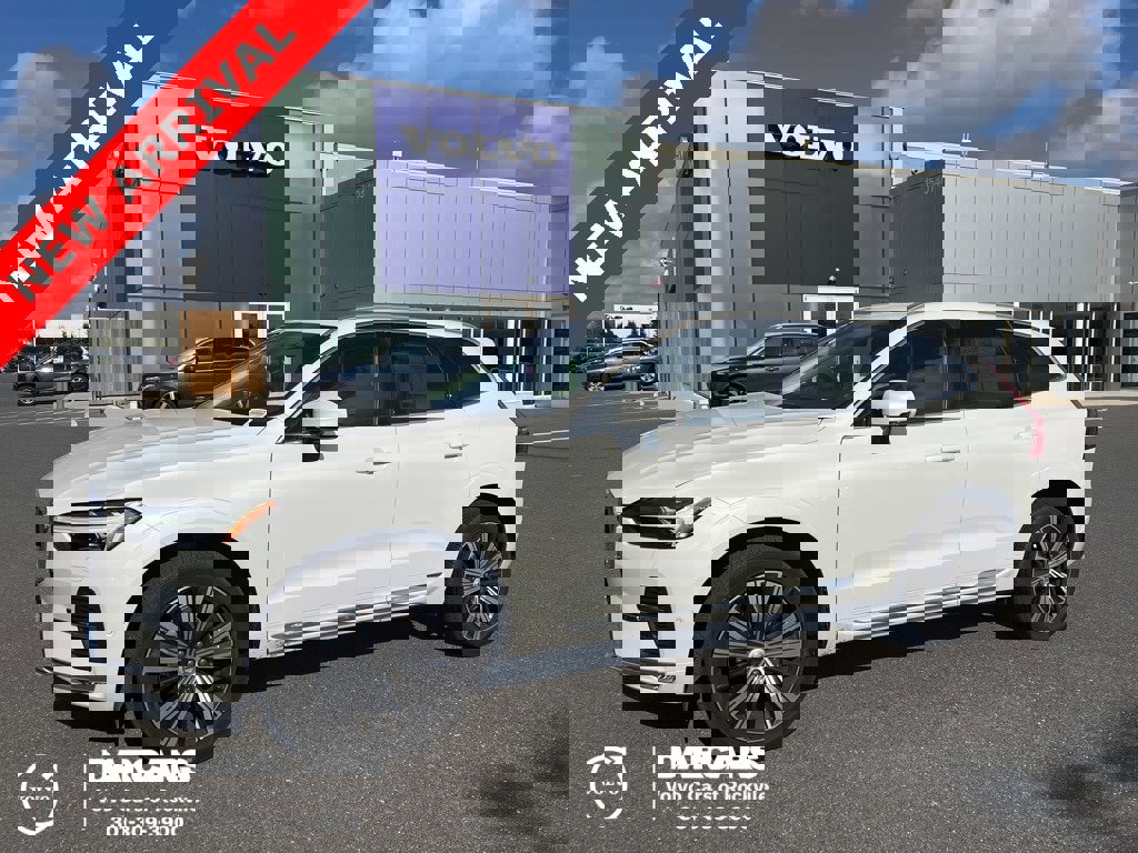 Certified 2023 Volvo XC60 B5 Plus w/ Climate Package image 1