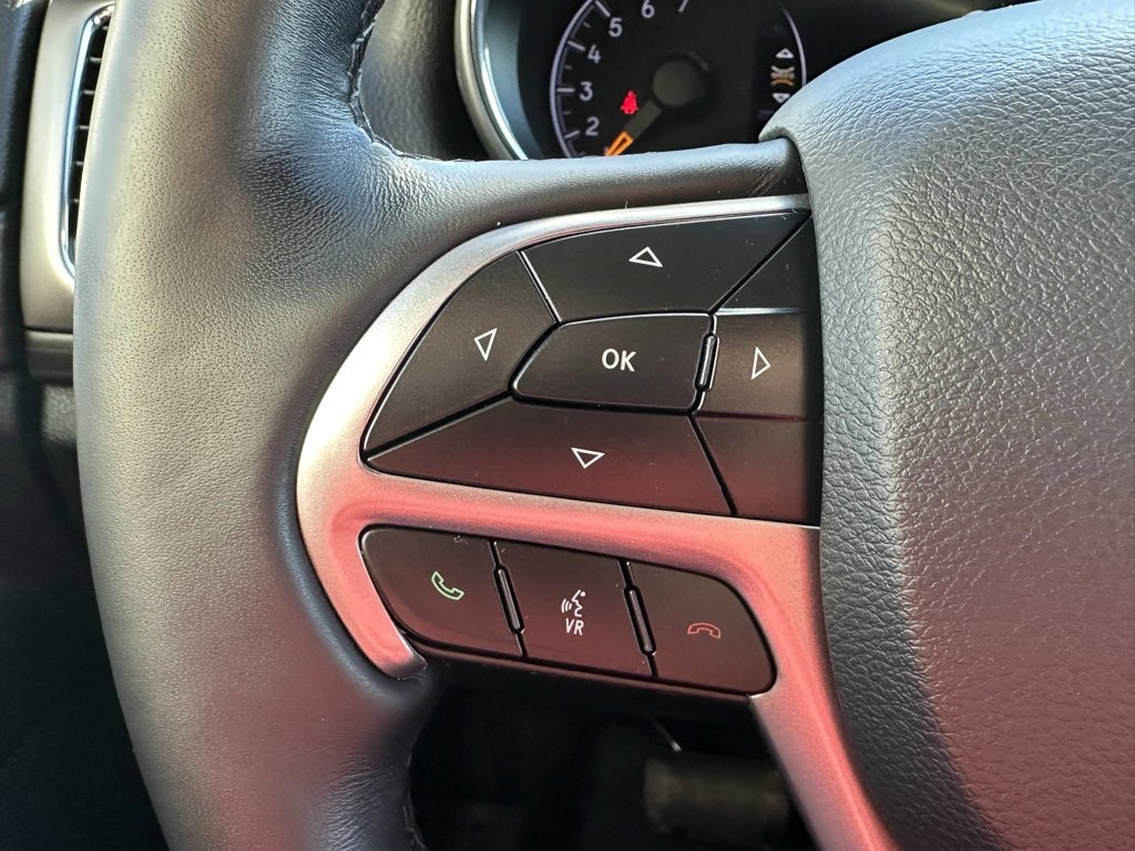 Used 2022 Jeep Grand Cherokee Laredo X image 25